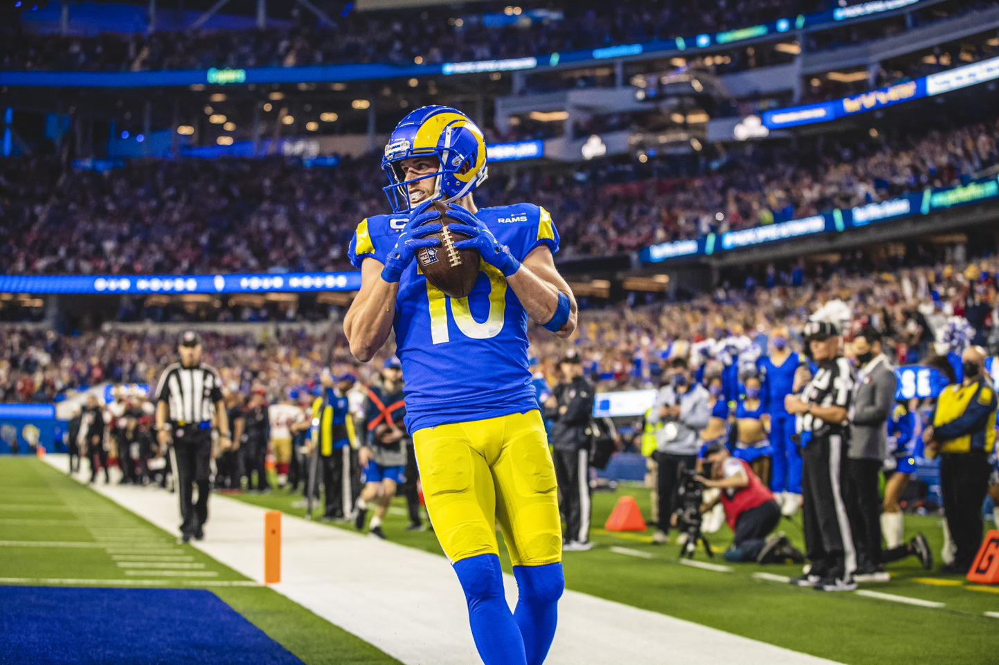 Los Angeles Rams Super Bowl Odds: The Future of Matthew Stafford, Cam  Akers, Cooper Kupp, and the Rams' Super Bowl 58 Hopes